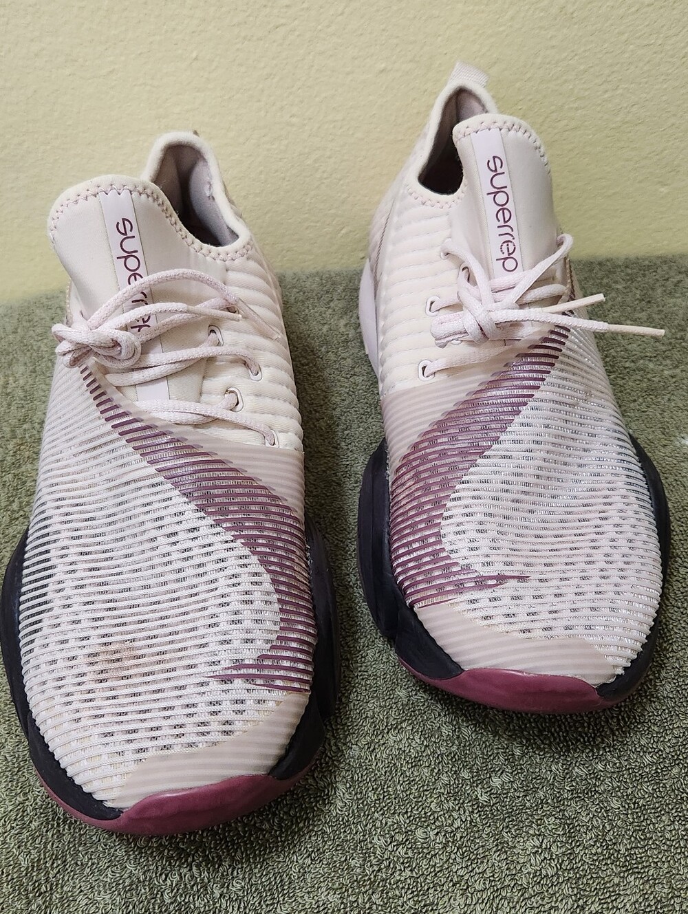 Nike Women’s SuperRep Sneakers in Pale Pink and Mauve Accents Women Size 9